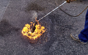 Abergarw flat roofing repairs
